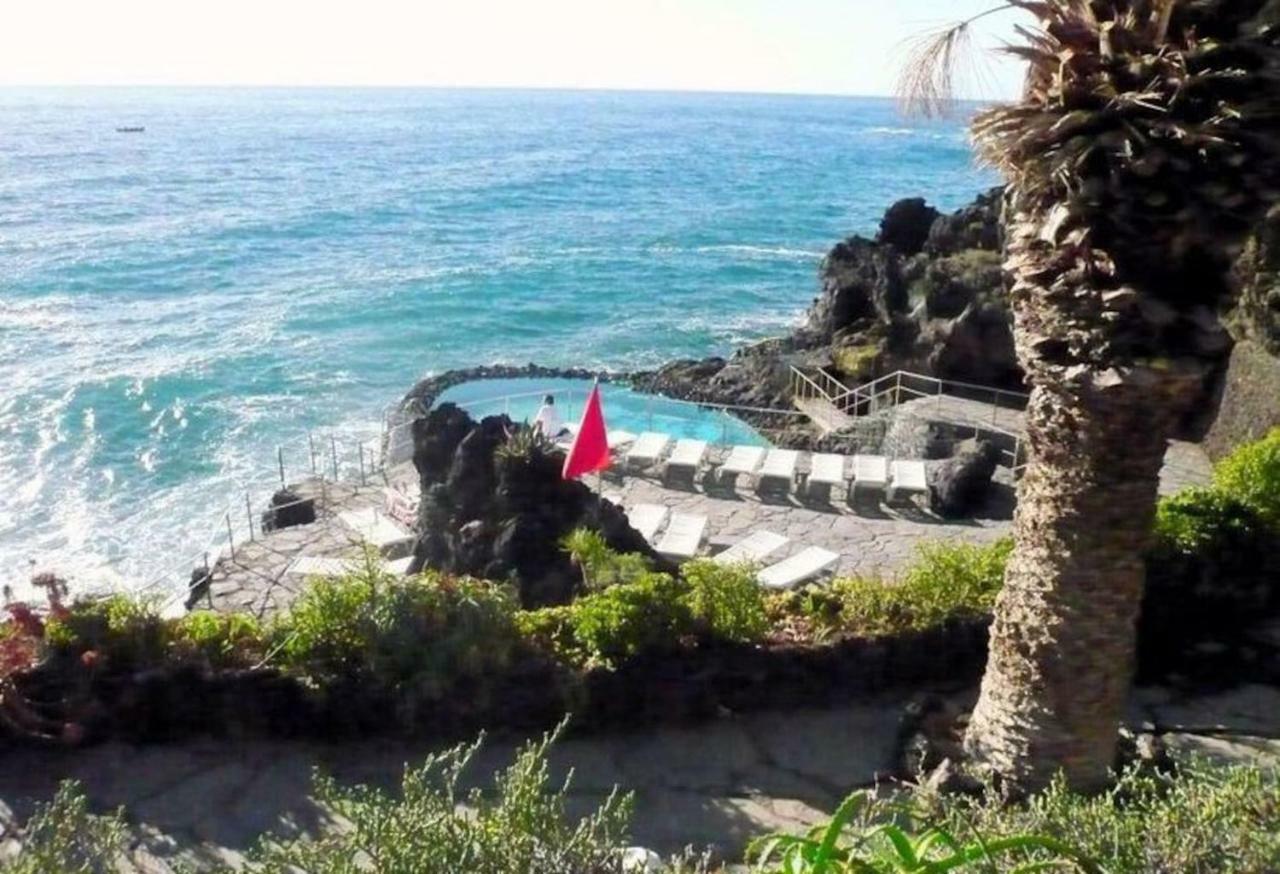 Bright Spacious Apartment, 2 Min Walk From Beach Candelaria Buitenkant foto