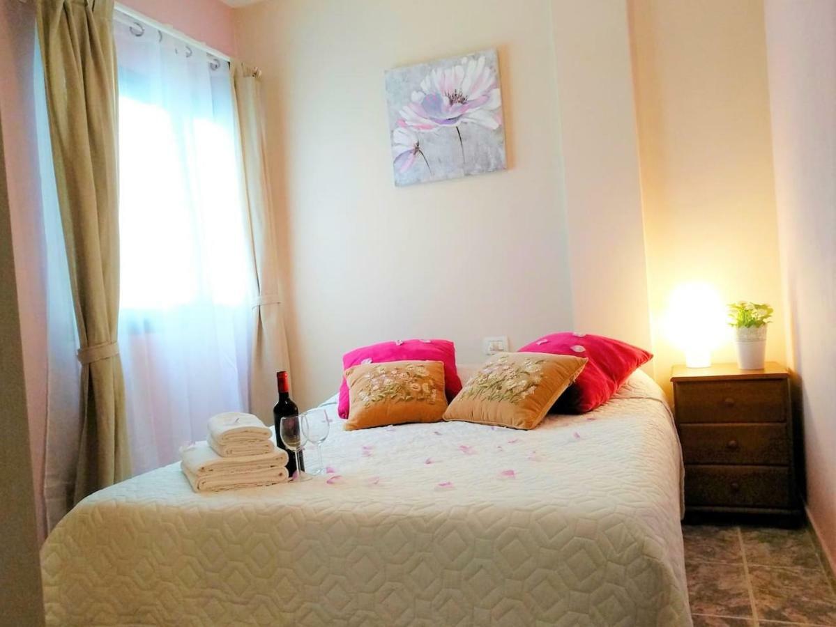 Bright Spacious Apartment, 2 Min Walk From Beach Candelaria Buitenkant foto