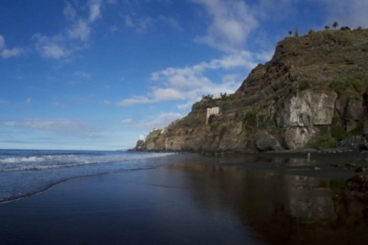 Bright Spacious Apartment, 2 Min Walk From Beach Candelaria Buitenkant foto