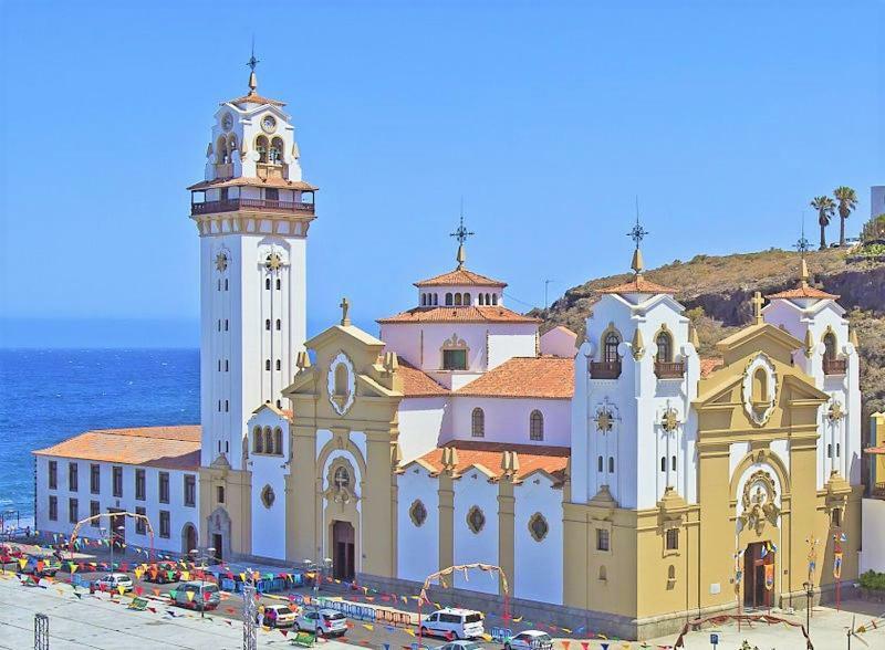 Bright Spacious Apartment, 2 Min Walk From Beach Candelaria Buitenkant foto