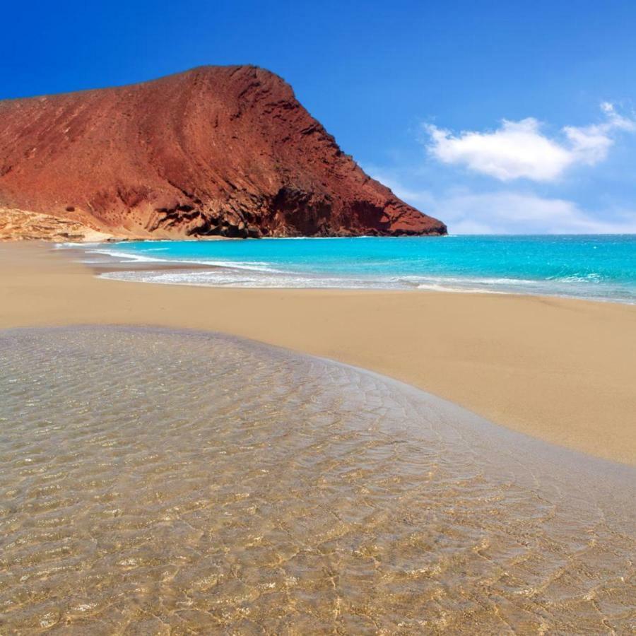 Bright Spacious Apartment, 2 Min Walk From Beach Candelaria Buitenkant foto
